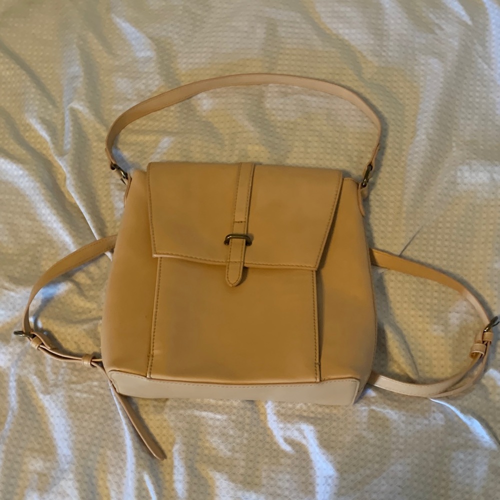 Universal Thread Tan Shoulder Bag